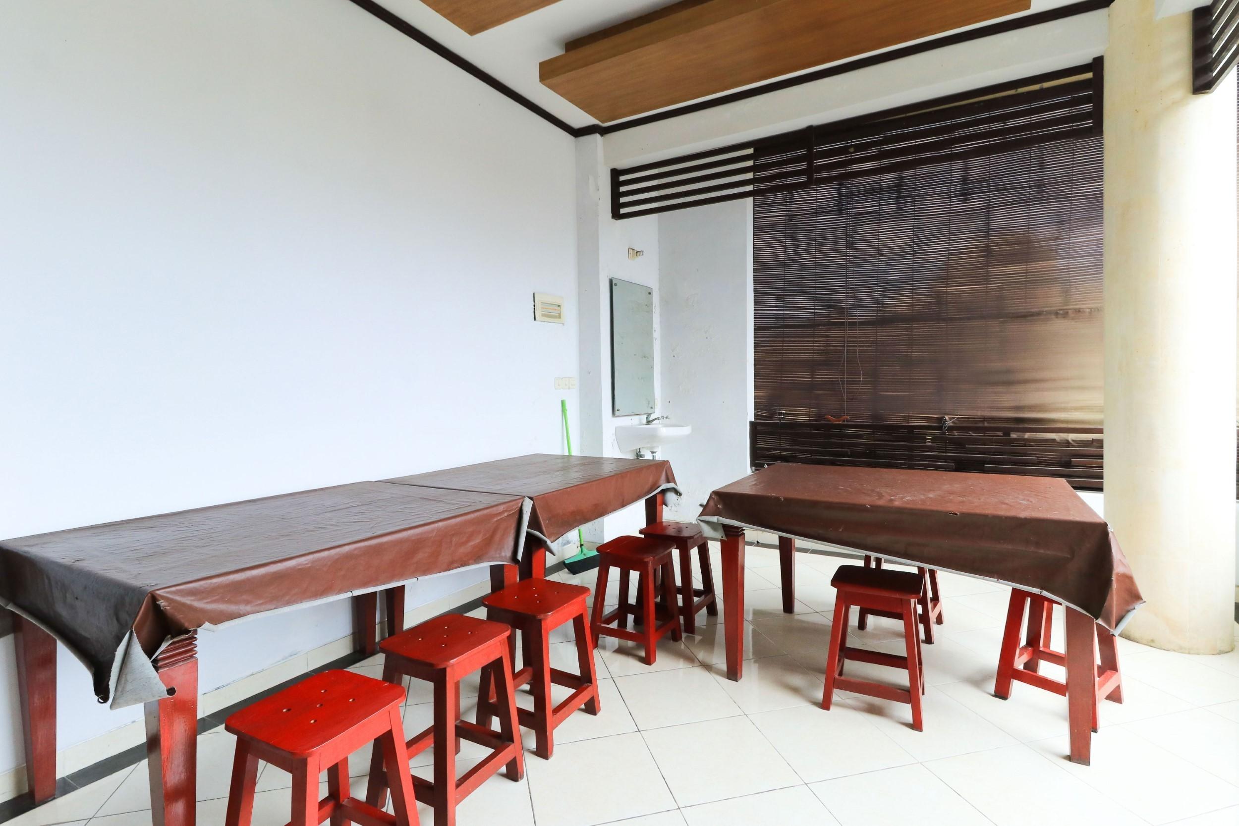 קוטה לומבוק Puri Jayaraja Guest House מראה חיצוני תמונה