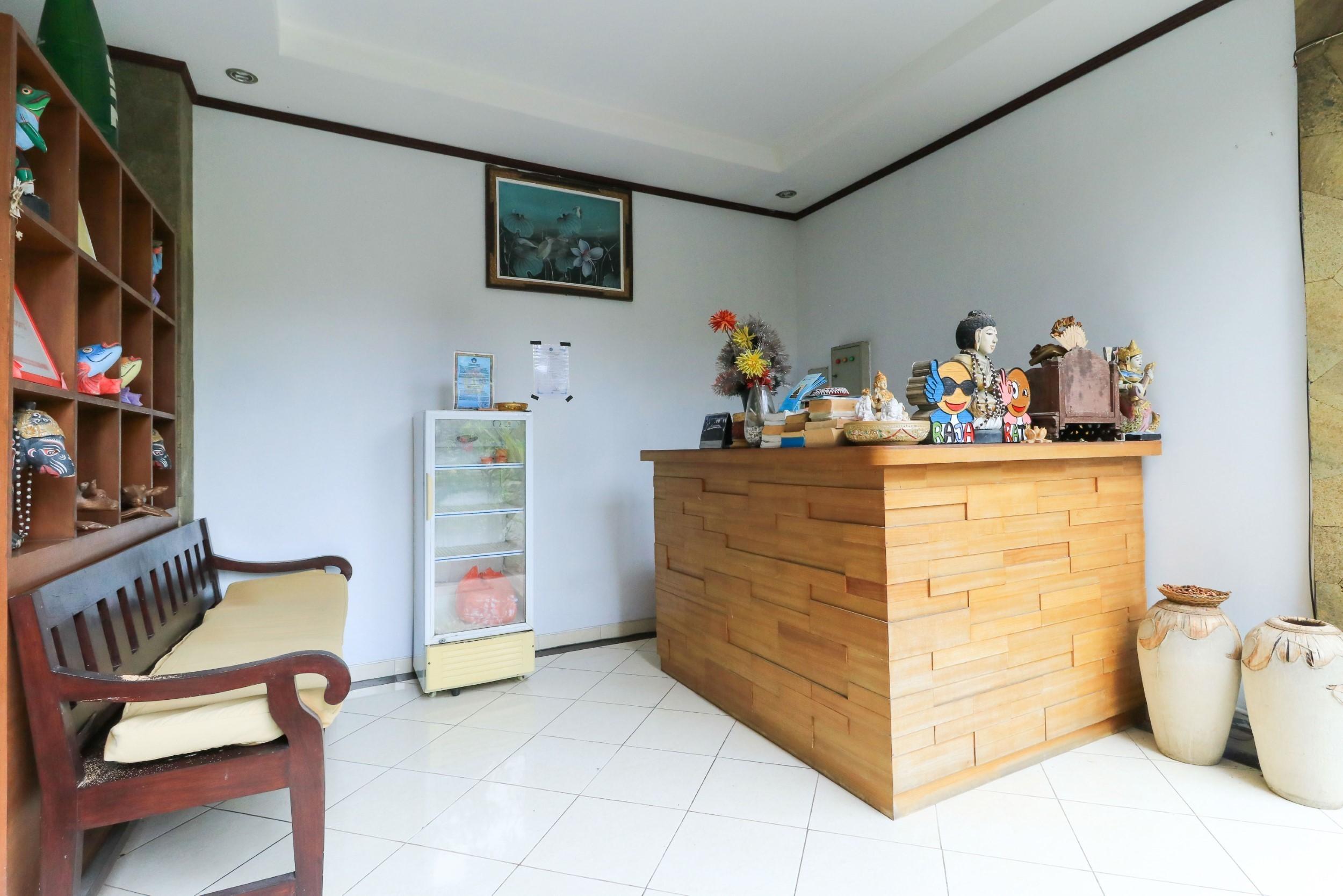 קוטה לומבוק Puri Jayaraja Guest House מראה חיצוני תמונה